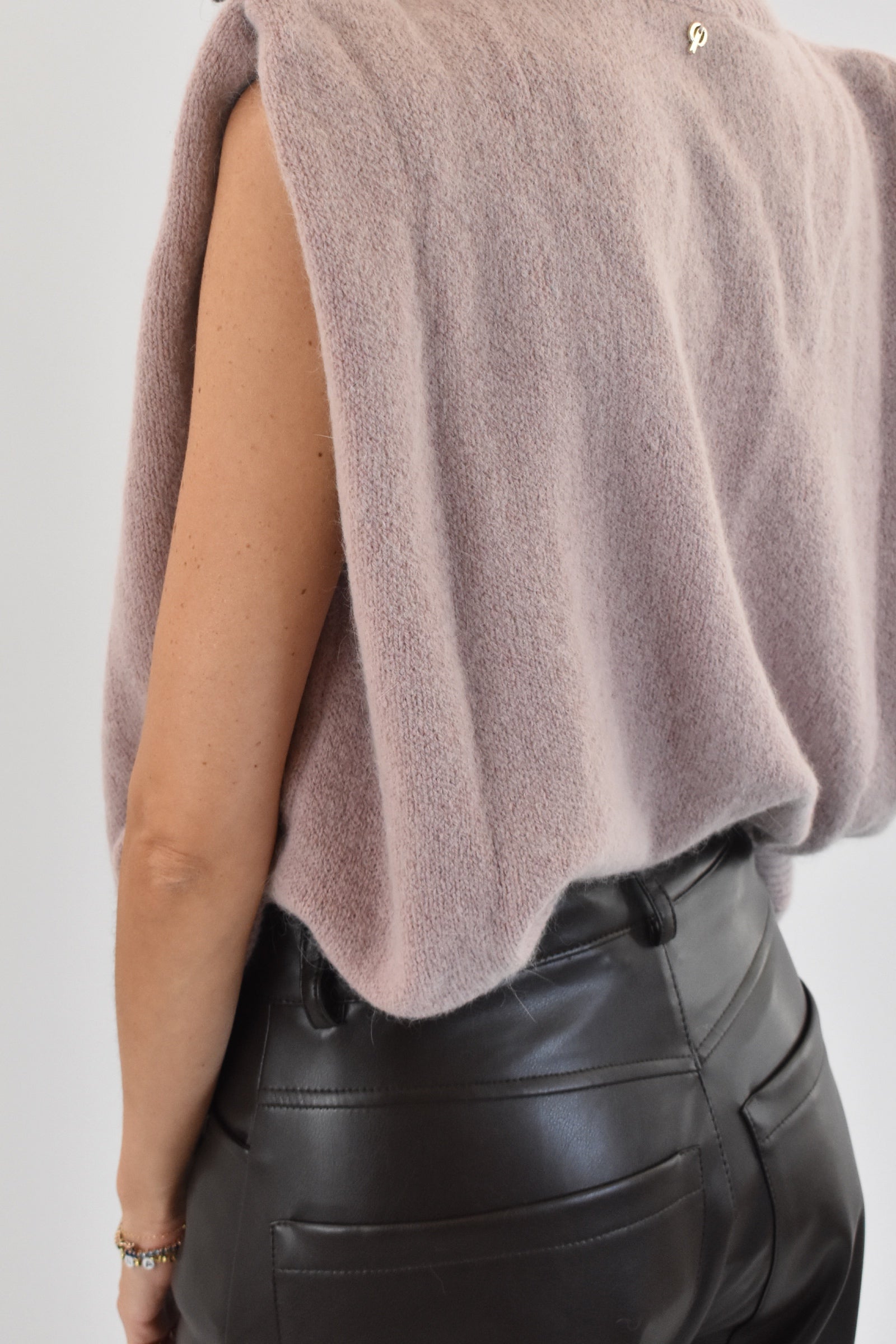 Gilet misto lana e angora