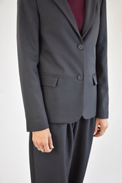 Giacca sfiancata 2 bottoni