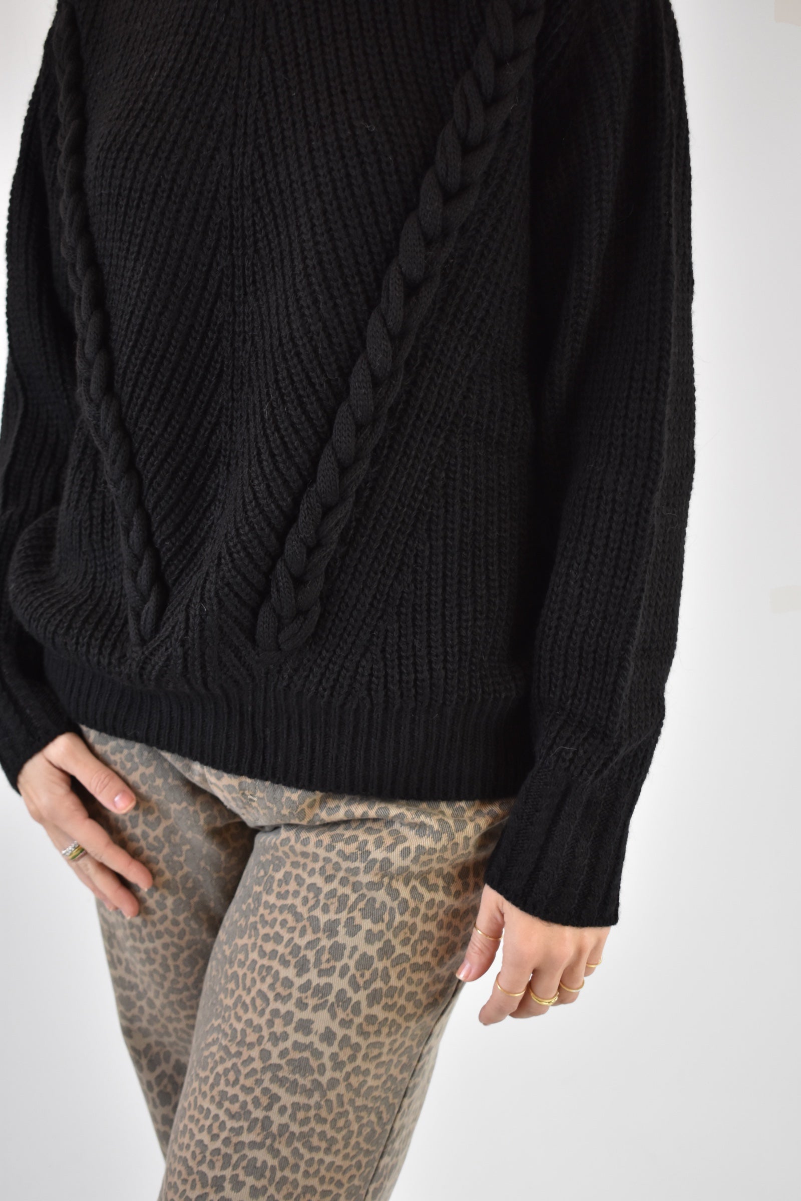 Maglia girocollo treccia V