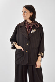 Giacca gessata fodera maculata