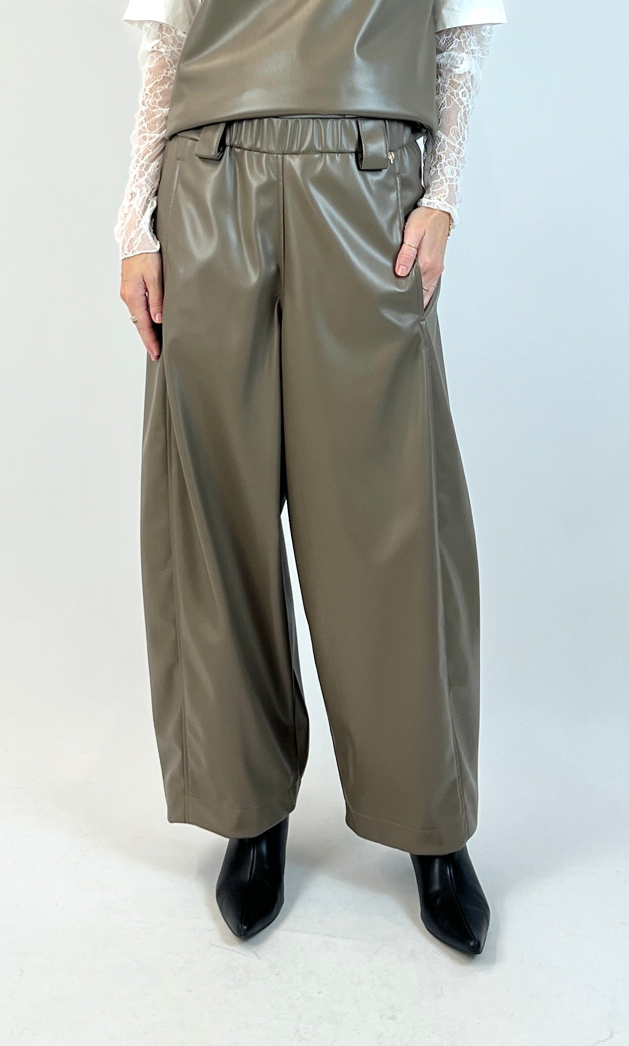 Pantalone balloon ecopelle