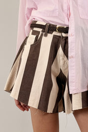 Short farfalla riga