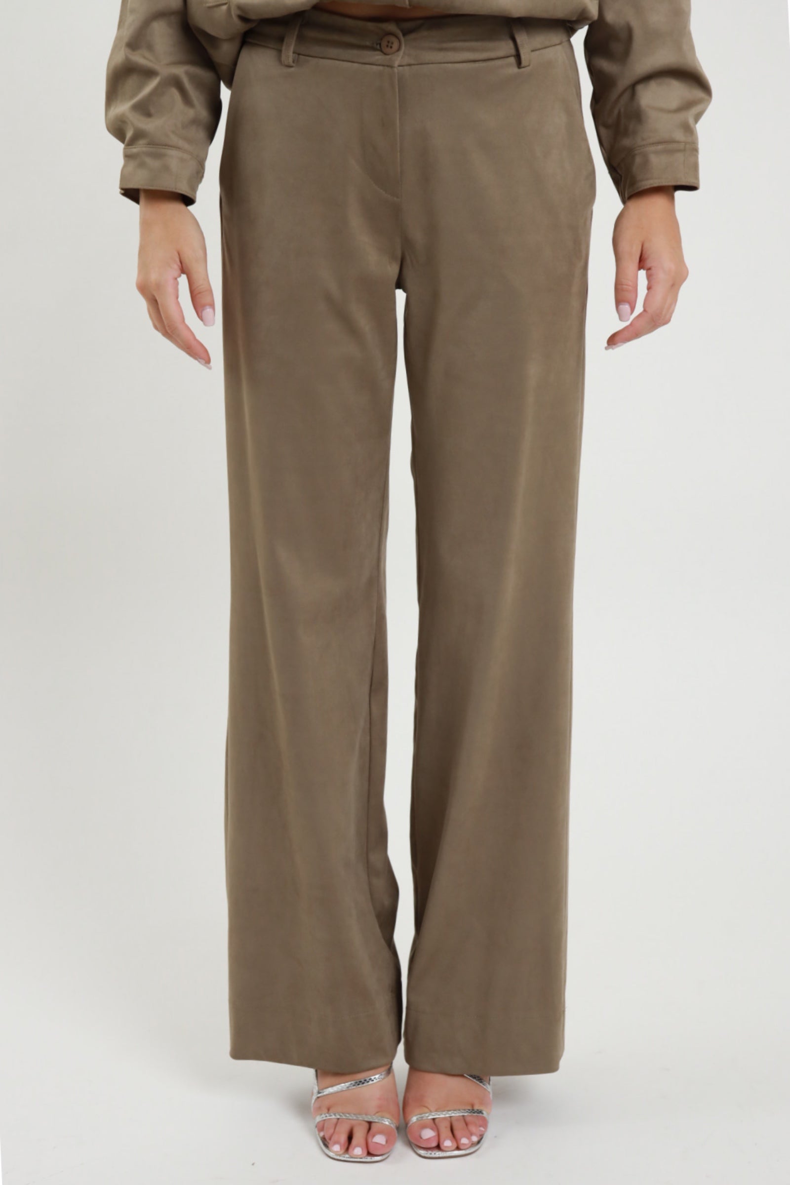 Pantalone zampa suede