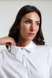 Camicia slim bottone gioiello