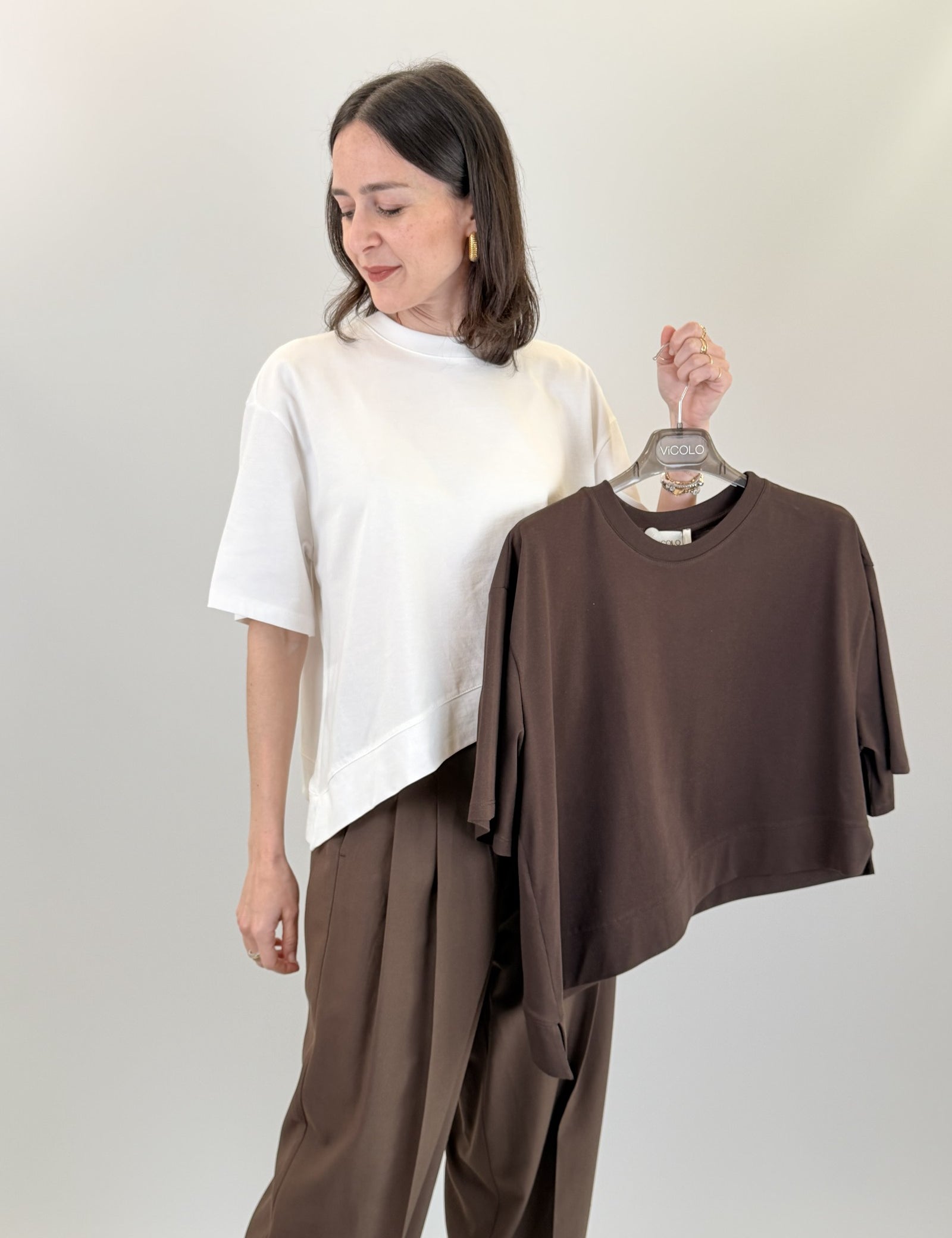 T-shirt asimmetrica