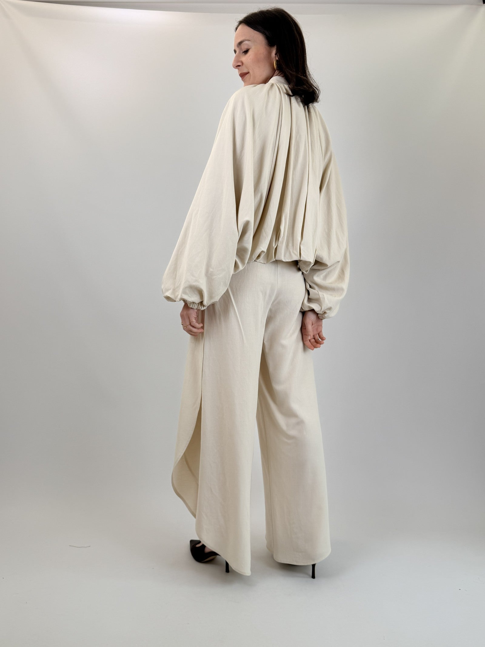 Pantalone farfalla con spacco
