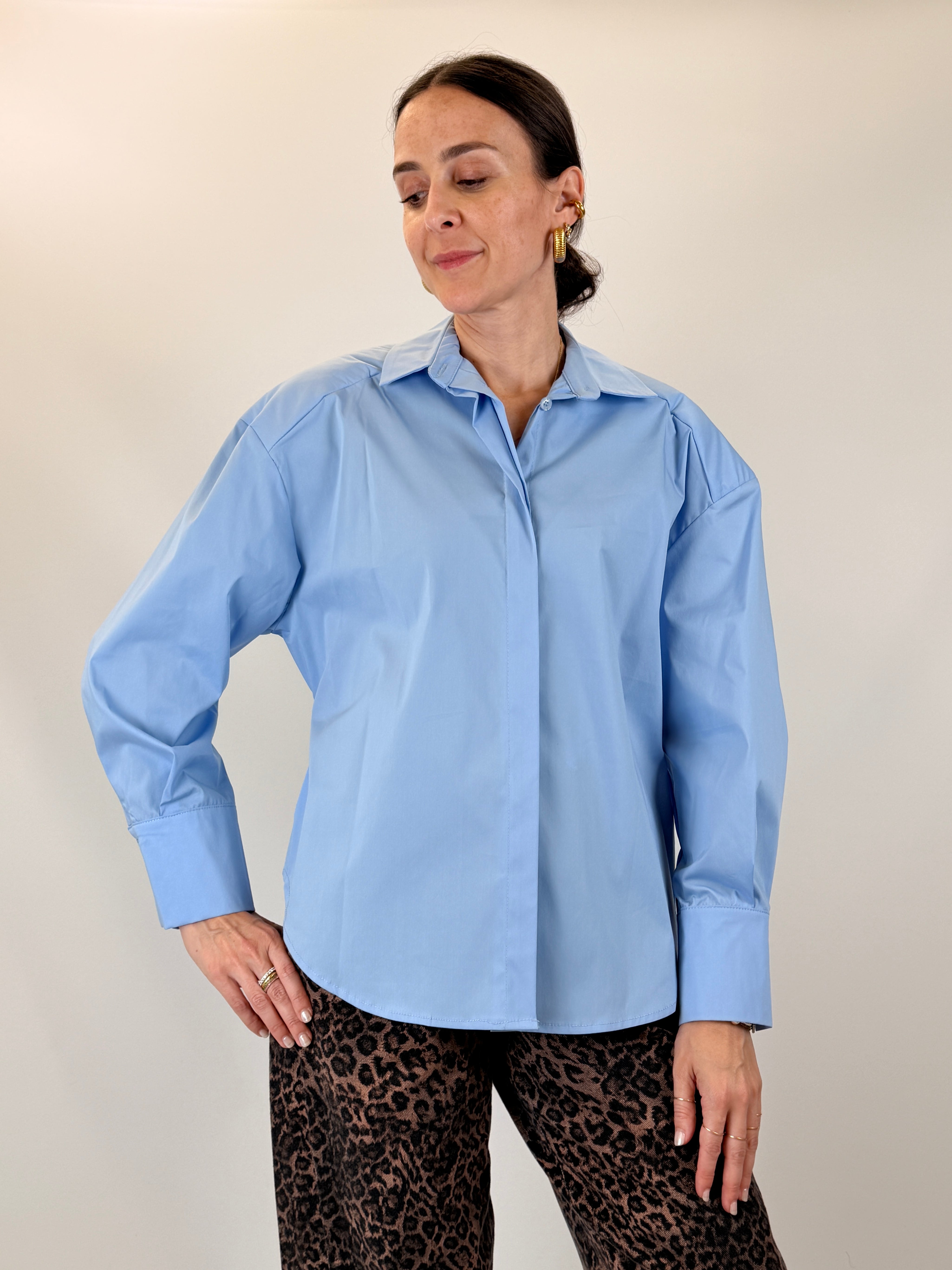 Camicia spalline e laccetti