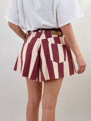 Short farfalla riga