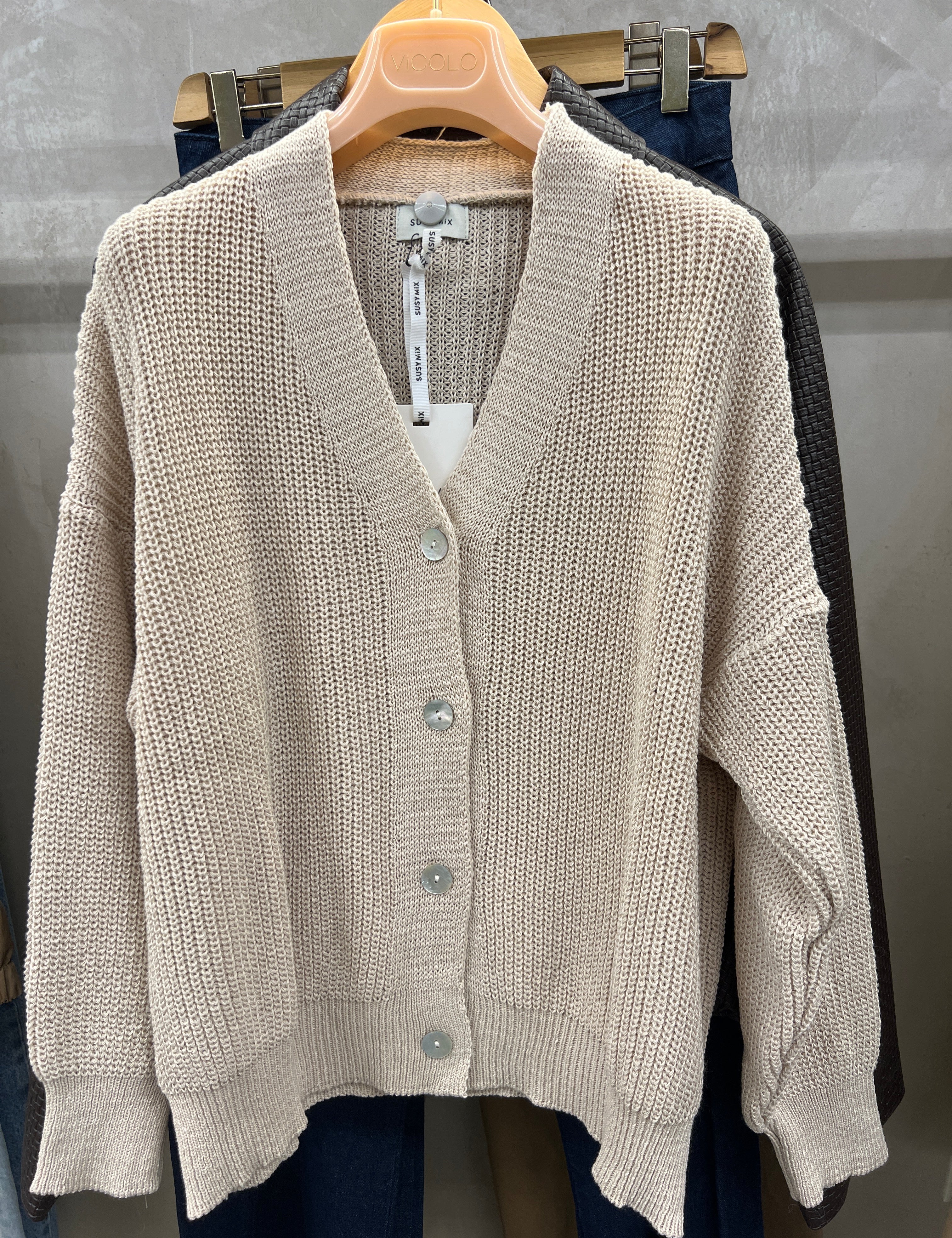 Cardigan costa inglese