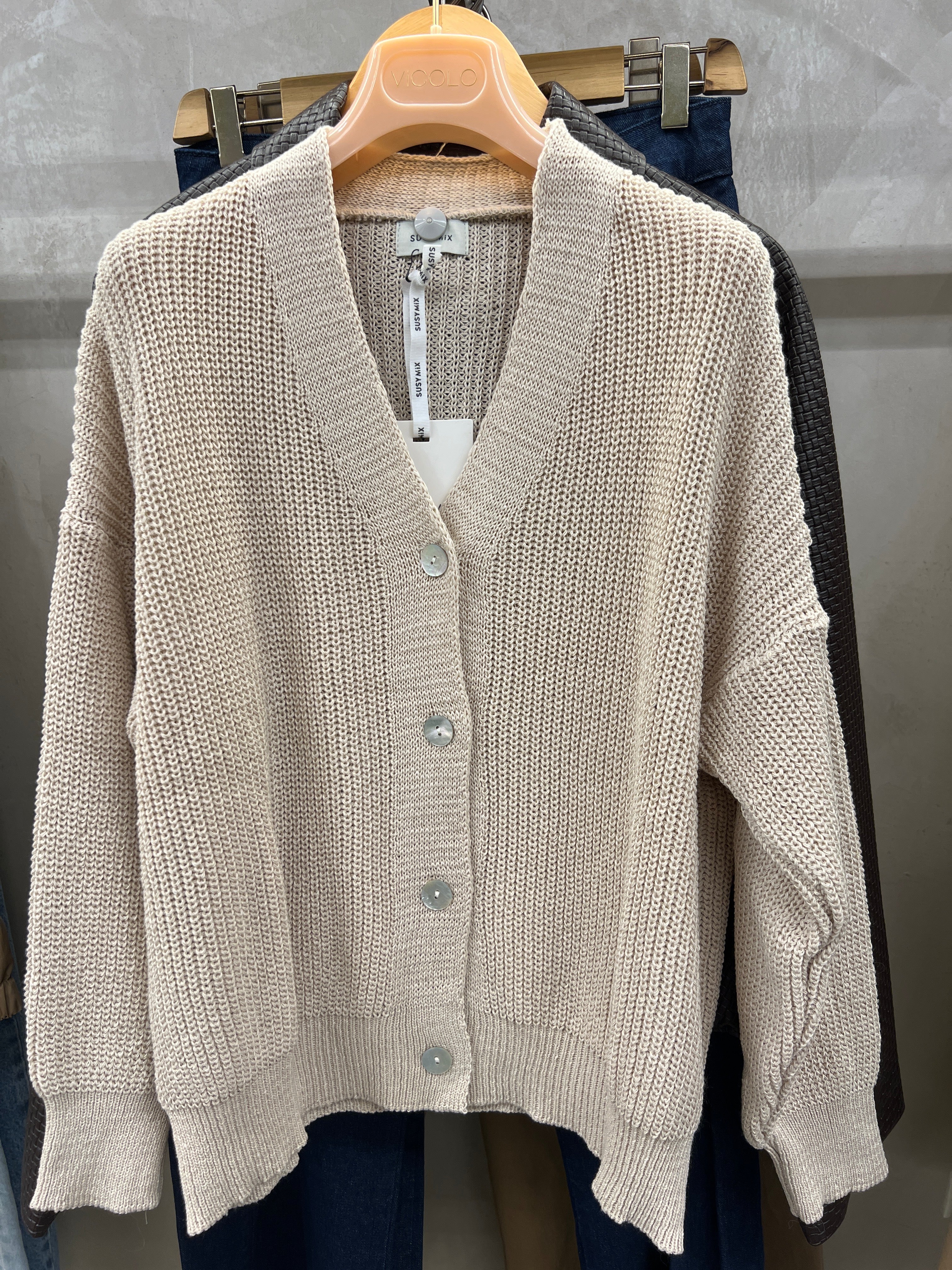 Cardigan costa inglese