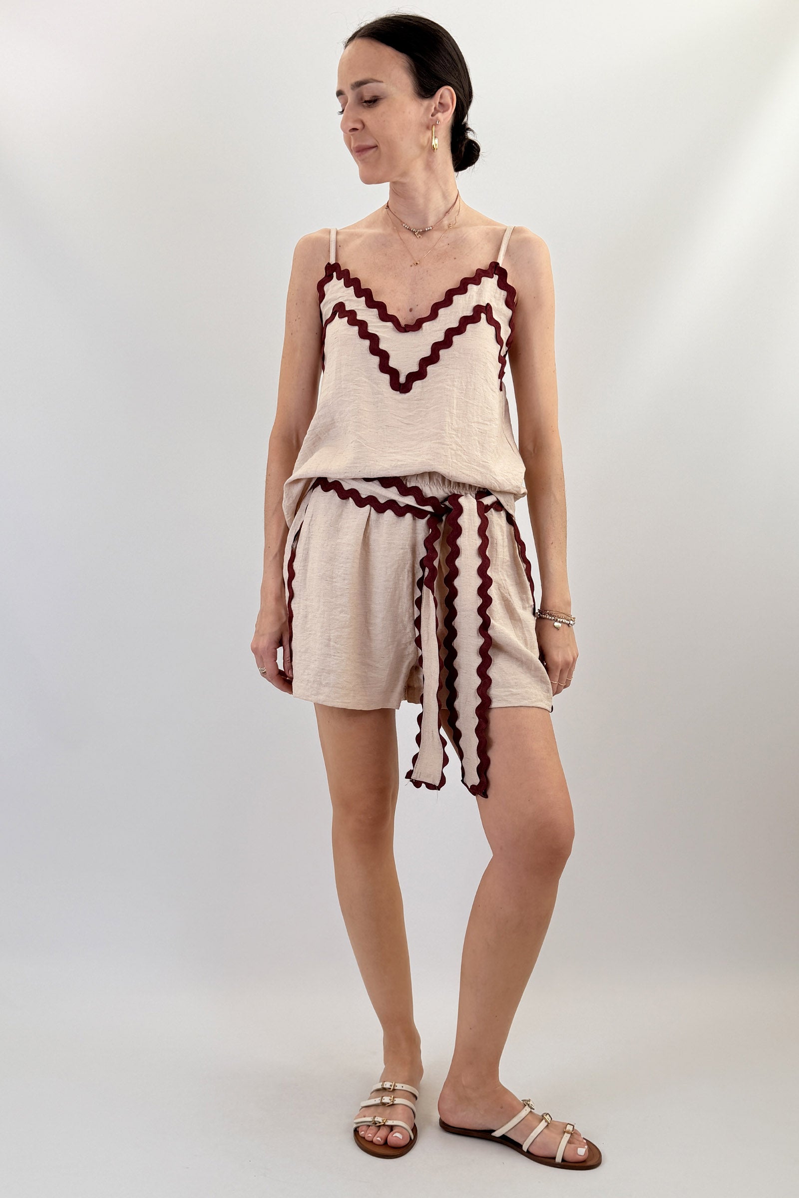 Short bordi stondati