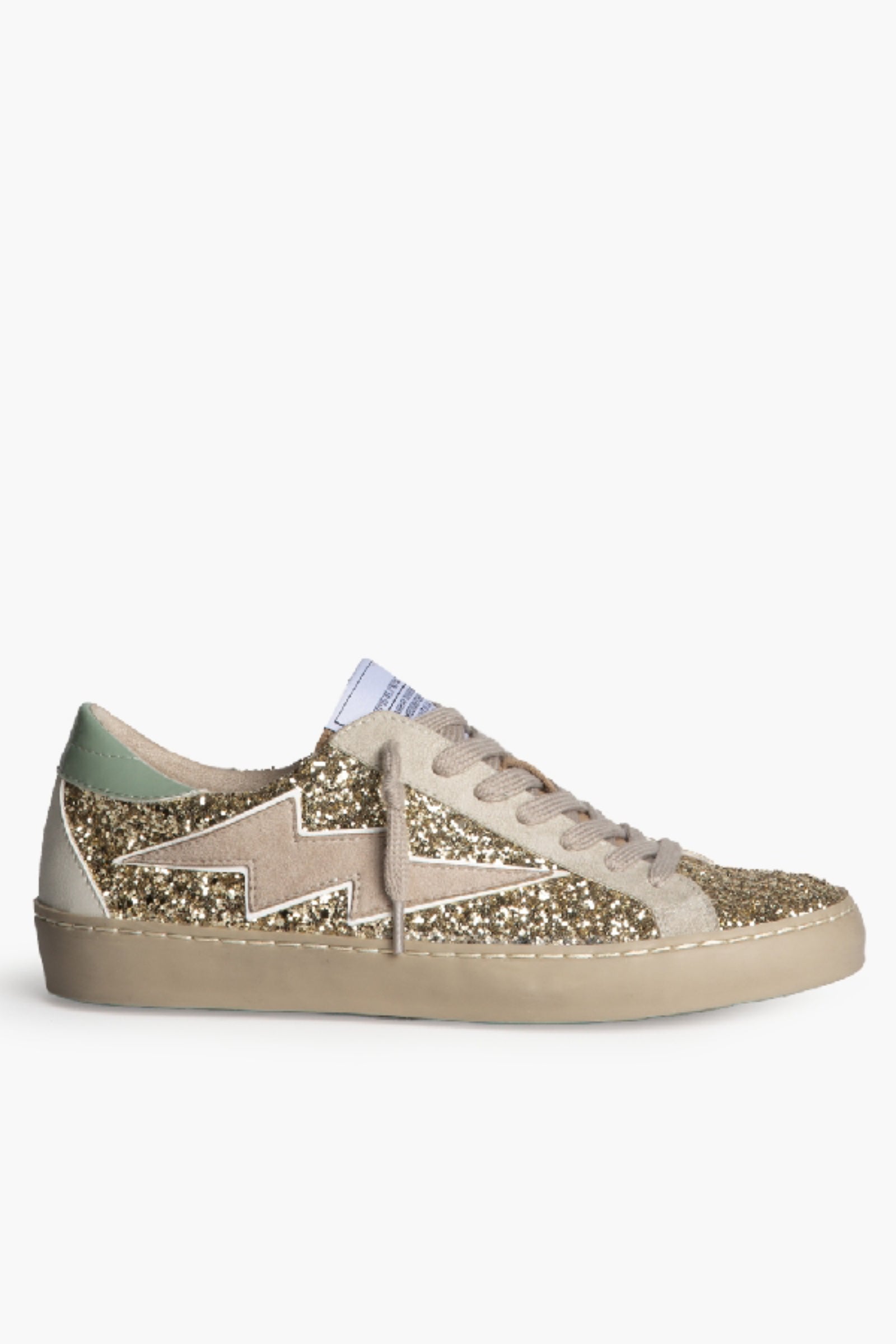 Sneaker bassa in ecocamoscio ricoperta da glitter oro, con patch fulmine sul lato esterno. Brand corina, calzata regolare, colore oro, articolo M6022