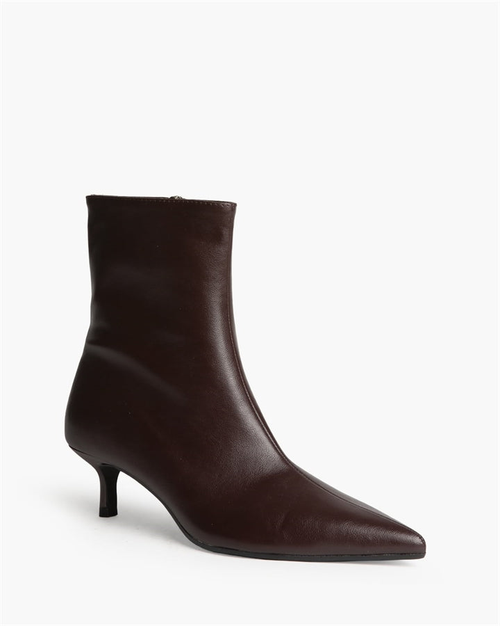 Stivaletto kitten tacco basso