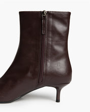 Stivaletto kitten tacco basso