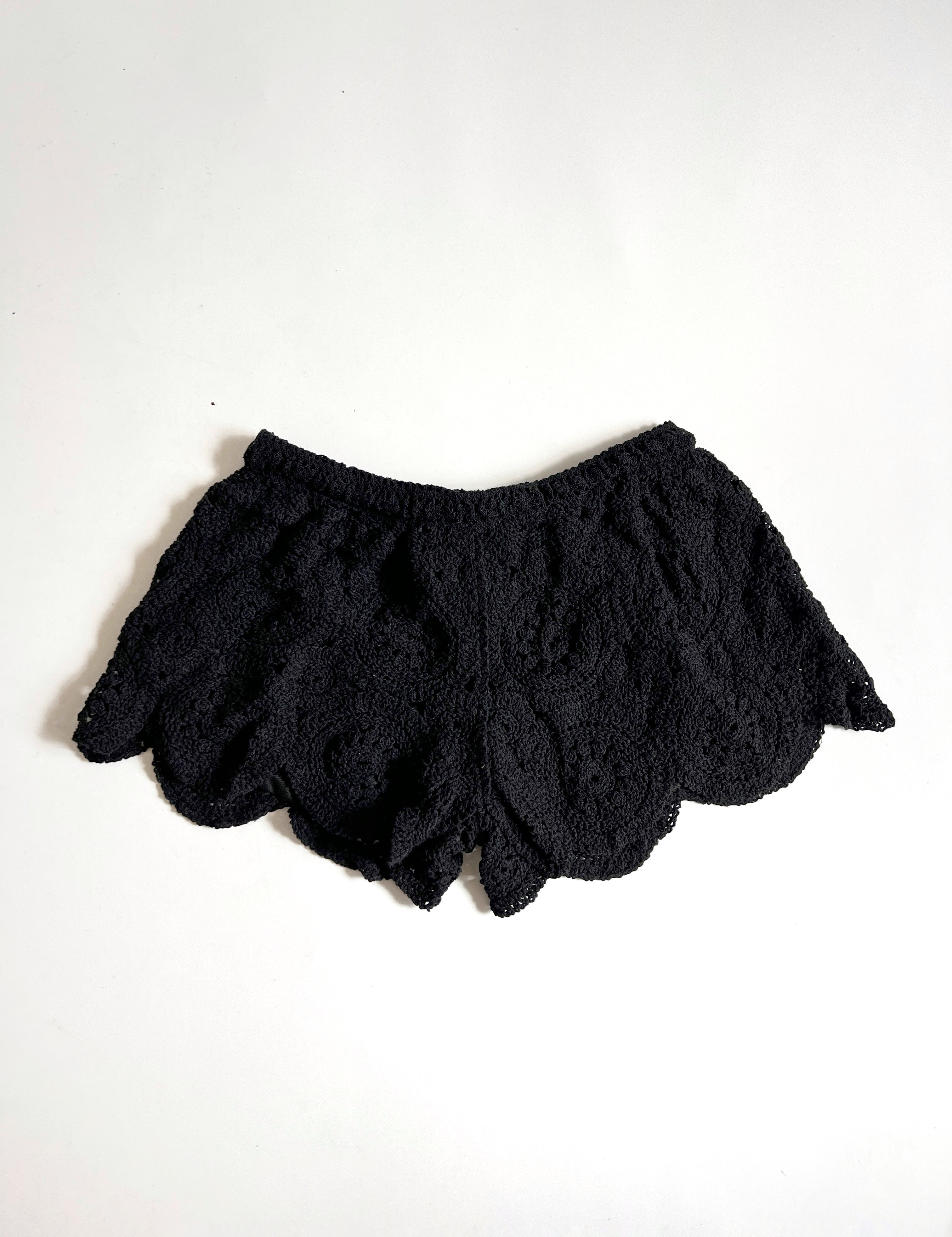 Short crochet