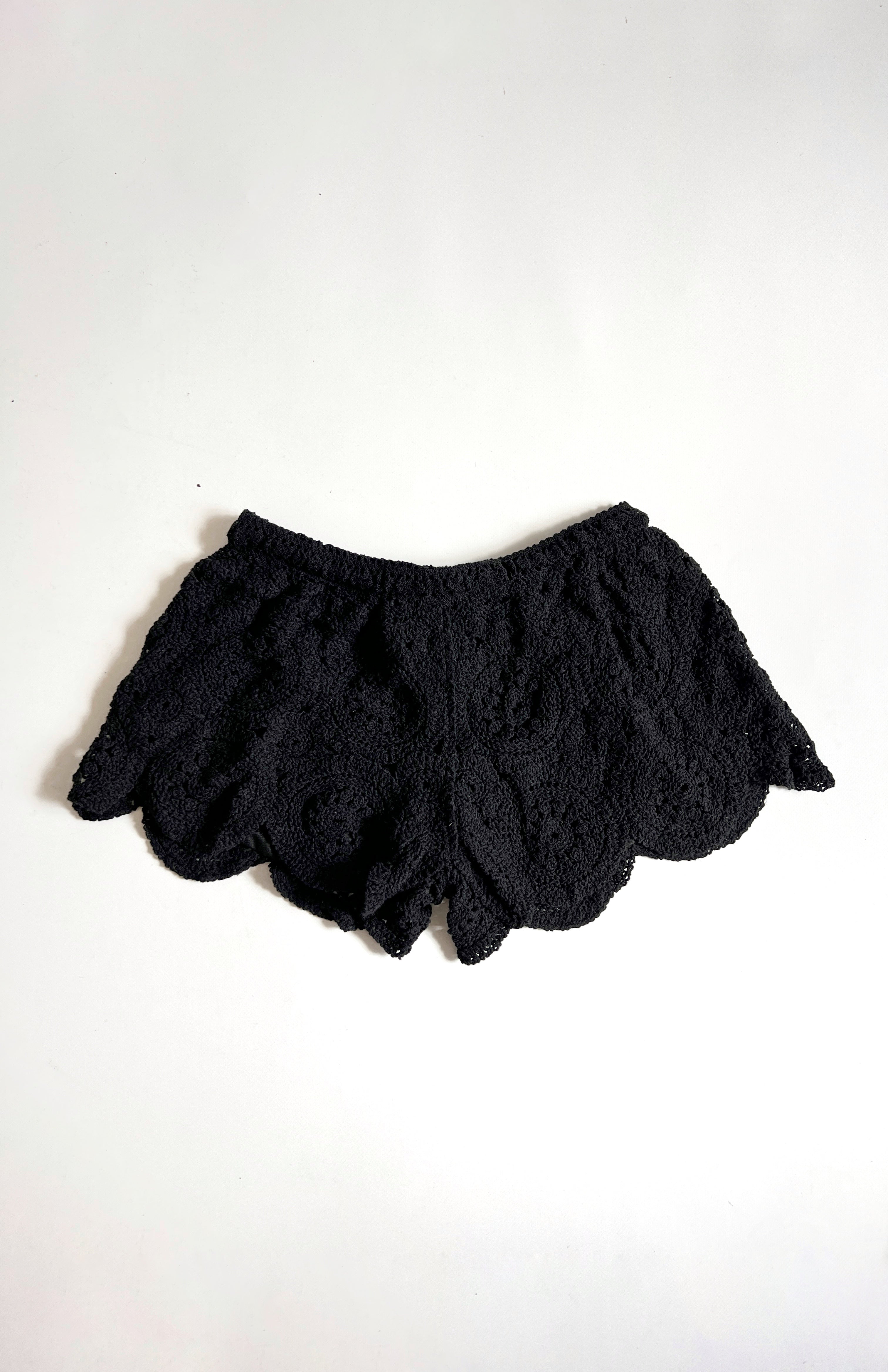 Short crochet