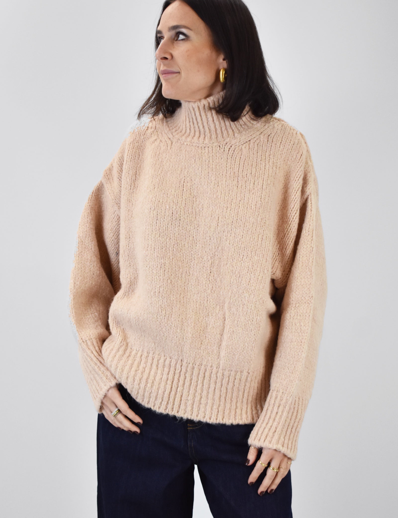 Maglia collo alto misto lana