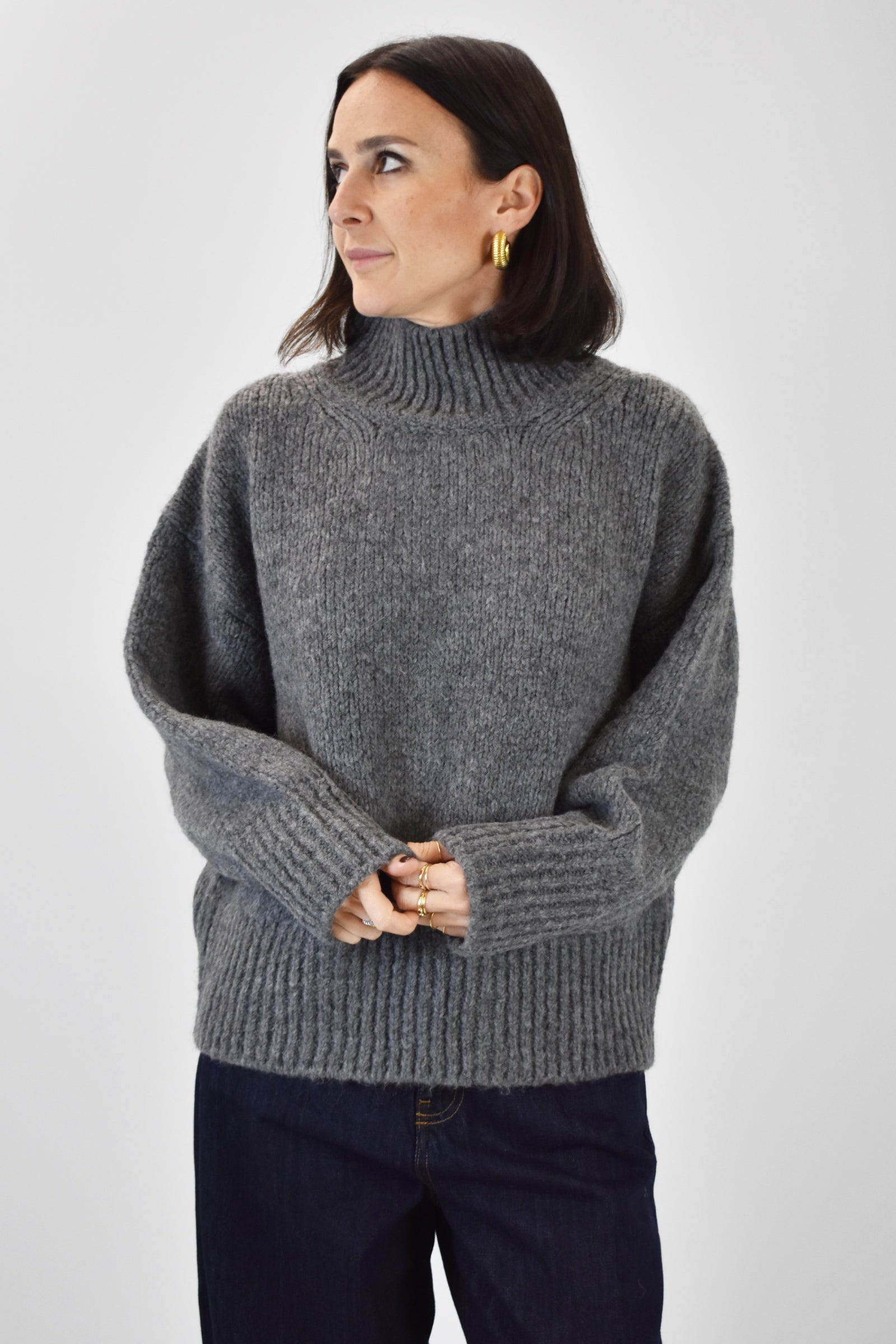 Maglia collo alto misto lana