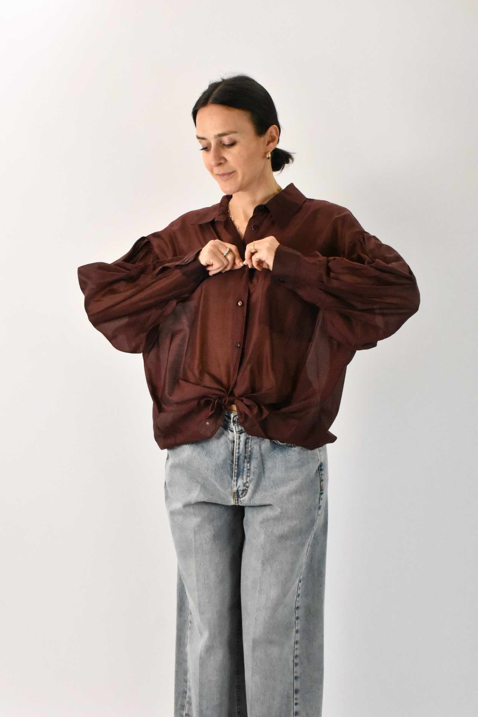 Camicia nodo e tasca