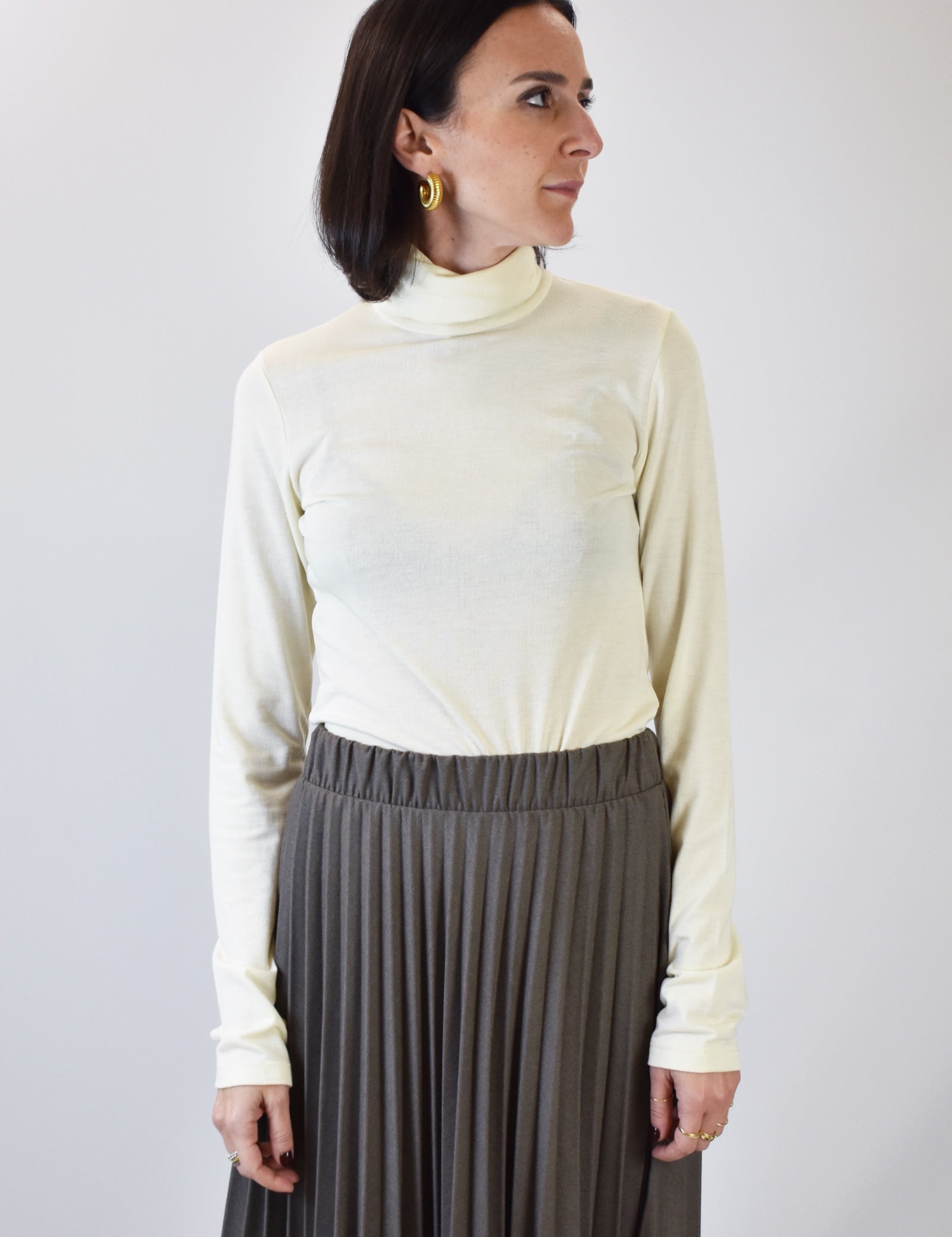 Maglia collo alto misto lana