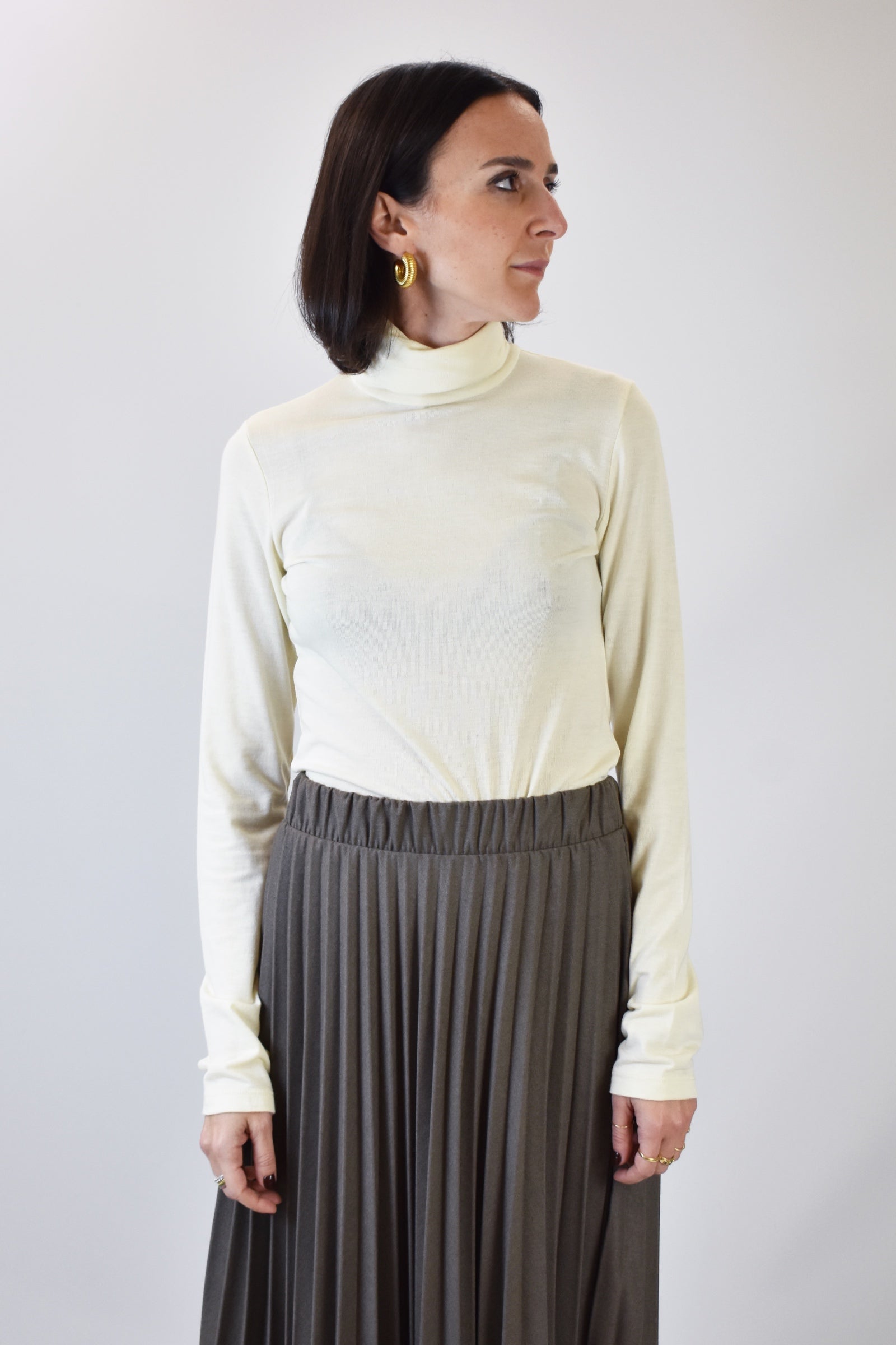 Maglia collo alto misto lana