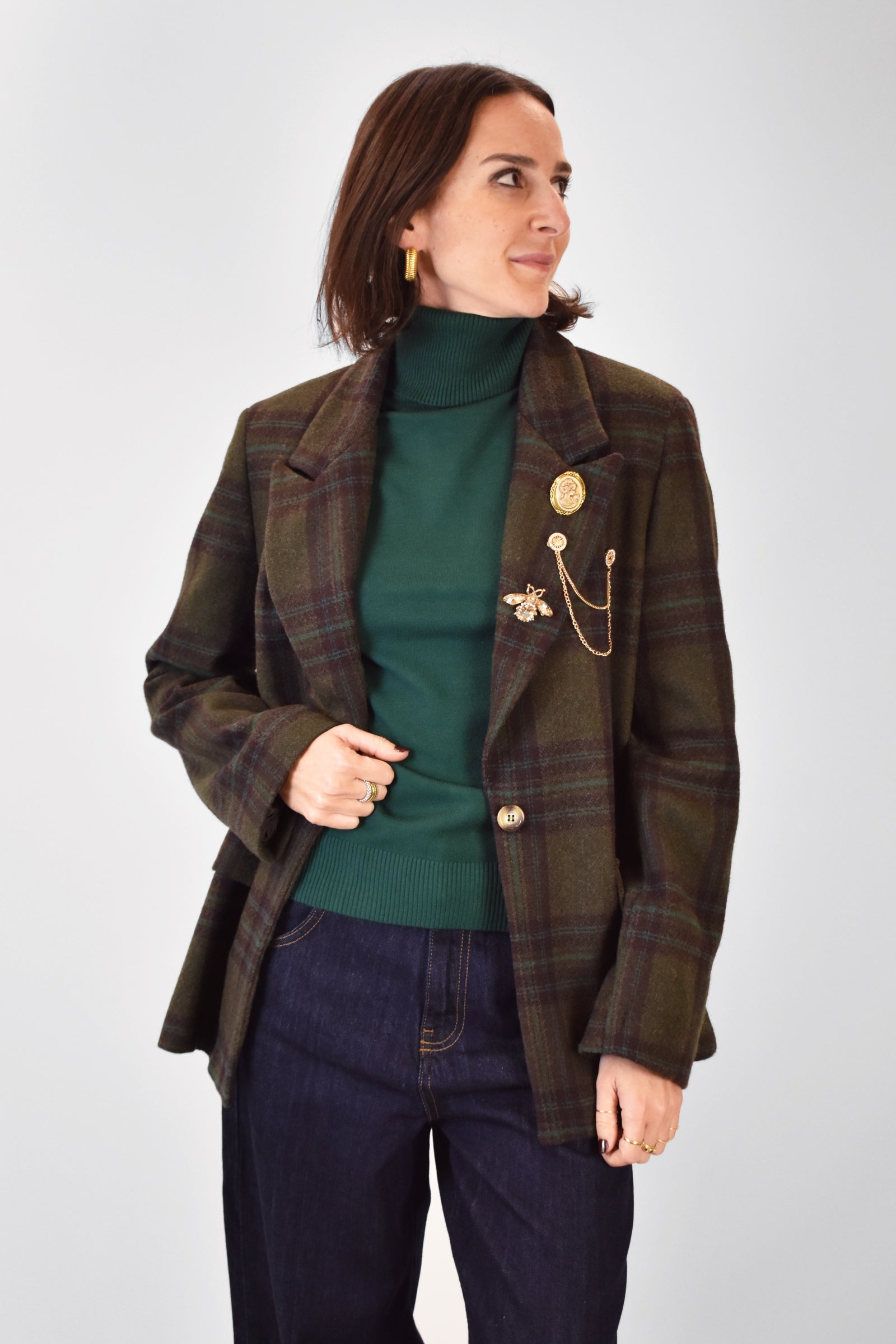 Giacca a quadri con spille