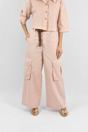 Cargo wide leg con cintura