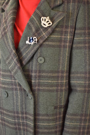 Giacca a quadri con spille