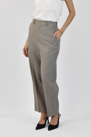 Pantalone sigaretta con piega