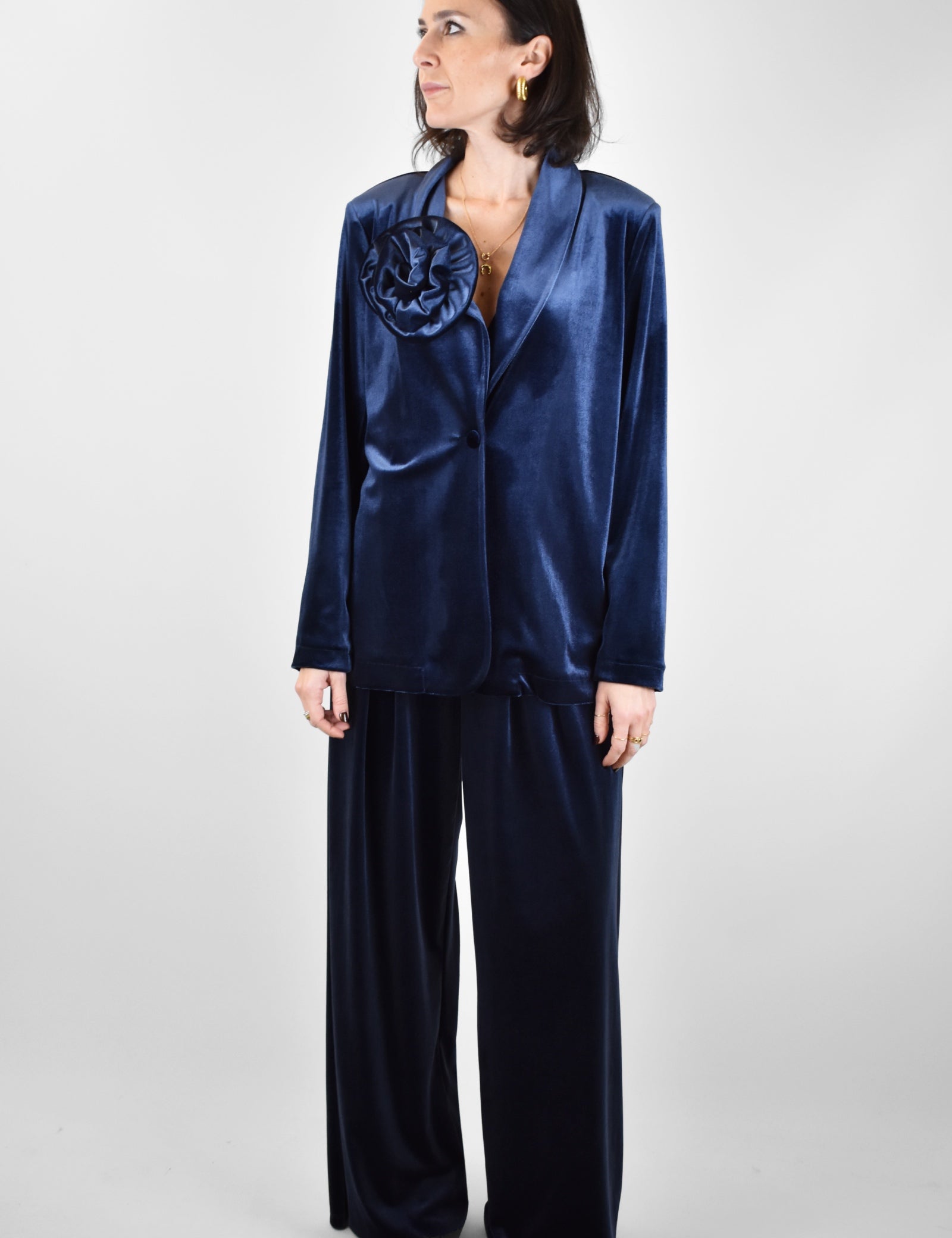 Giacca in velluto con fiore