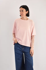T-shirt con manica in pizzo