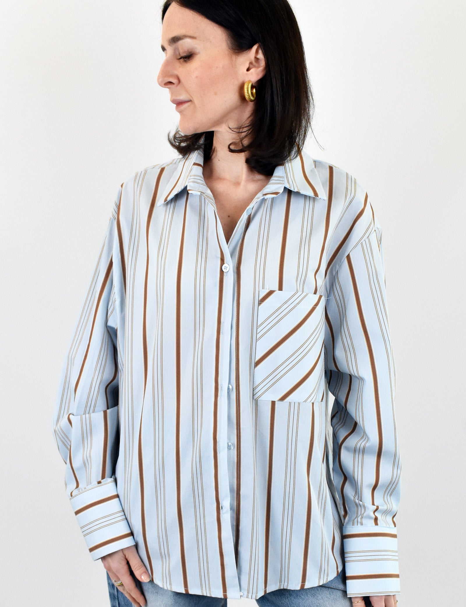 Camicia over a righe