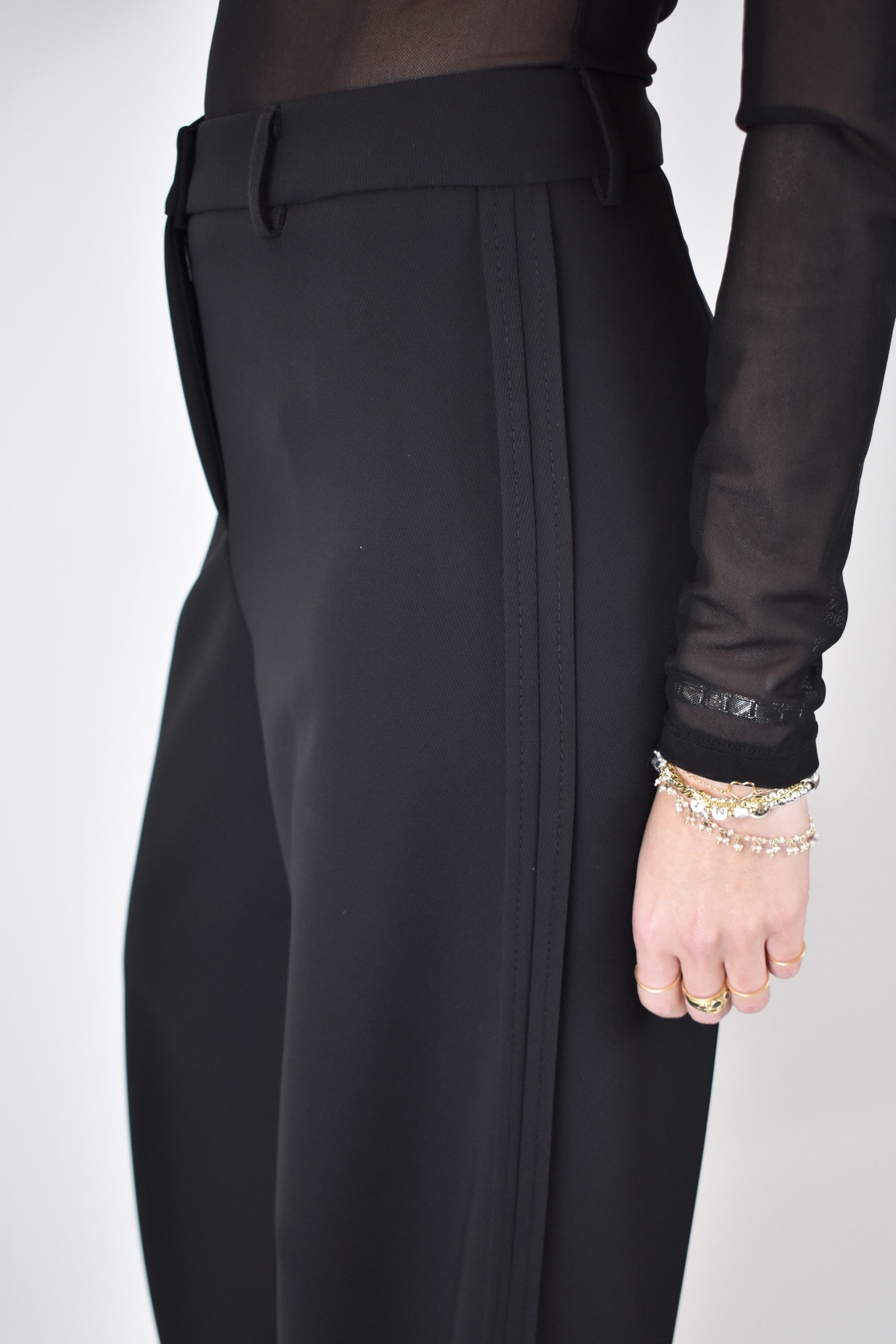 Pantalone palazzo e banda lat