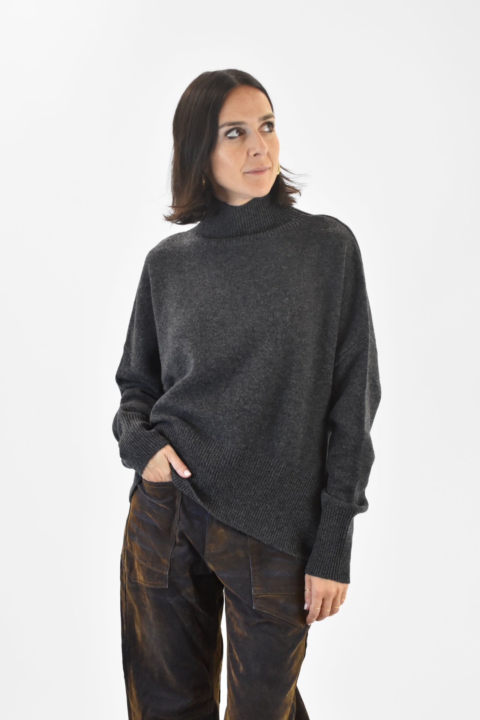 Maglia lupetto 100% lana