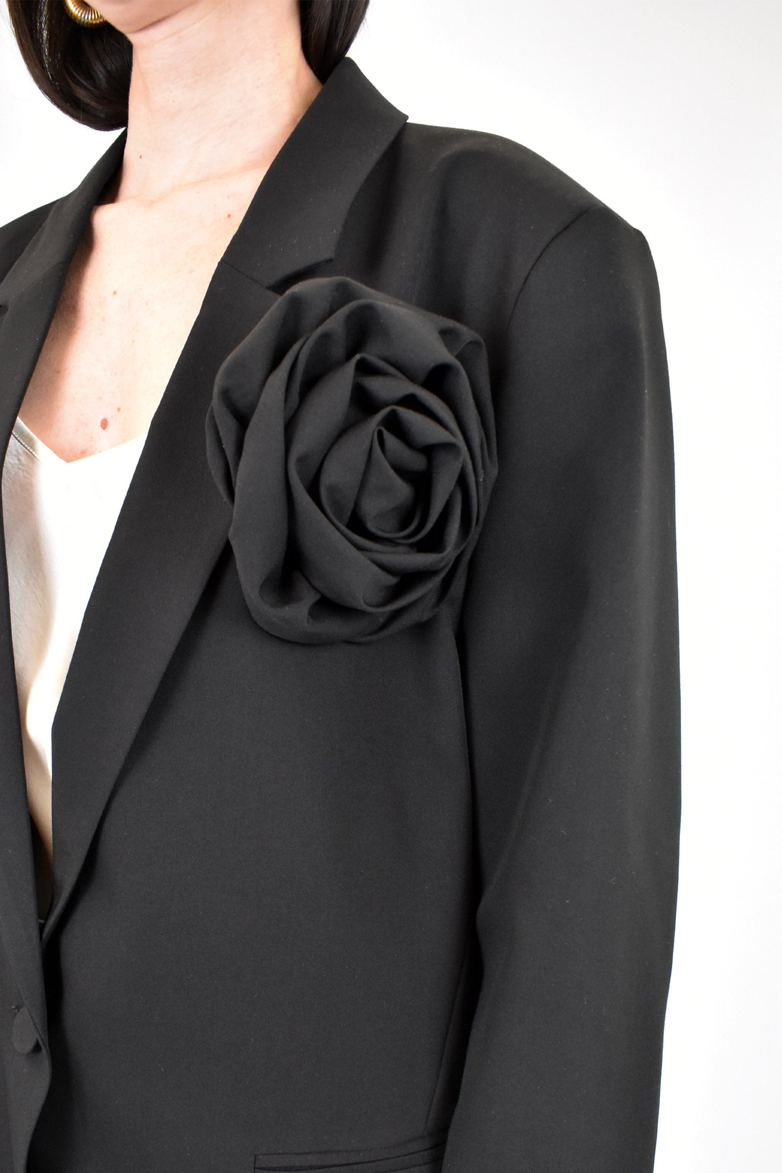 Giacca over con fiore