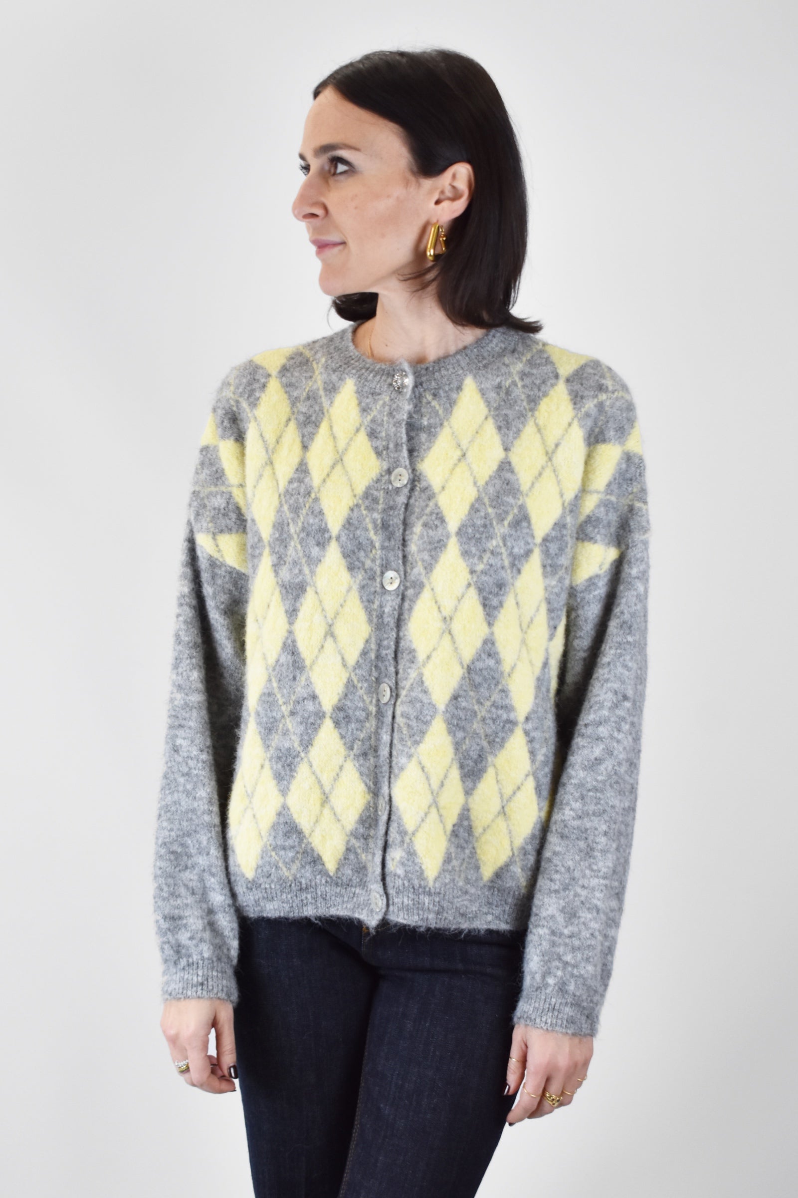 Cardigan rombi e gioiello