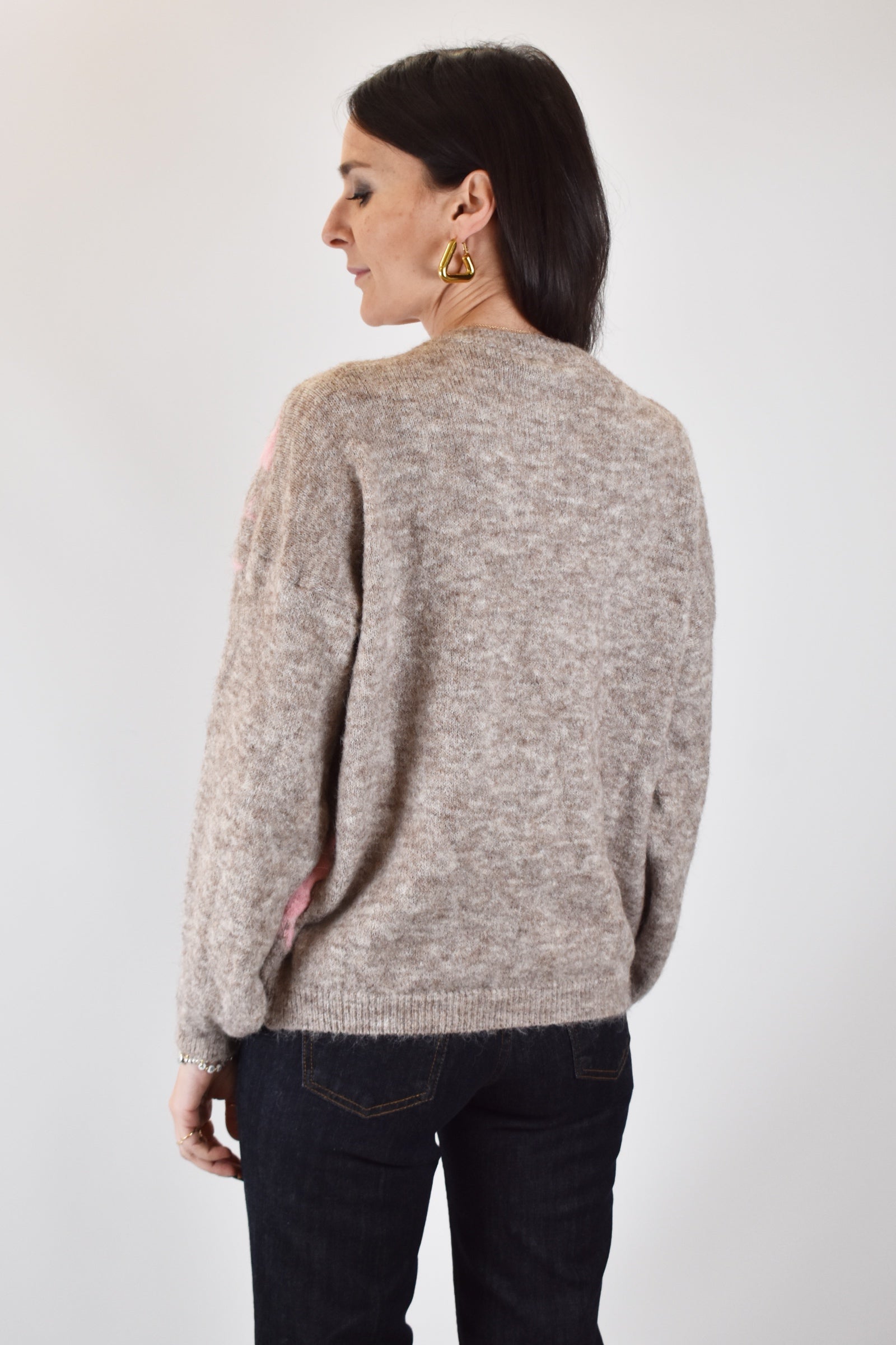 Cardigan rombi e gioiello