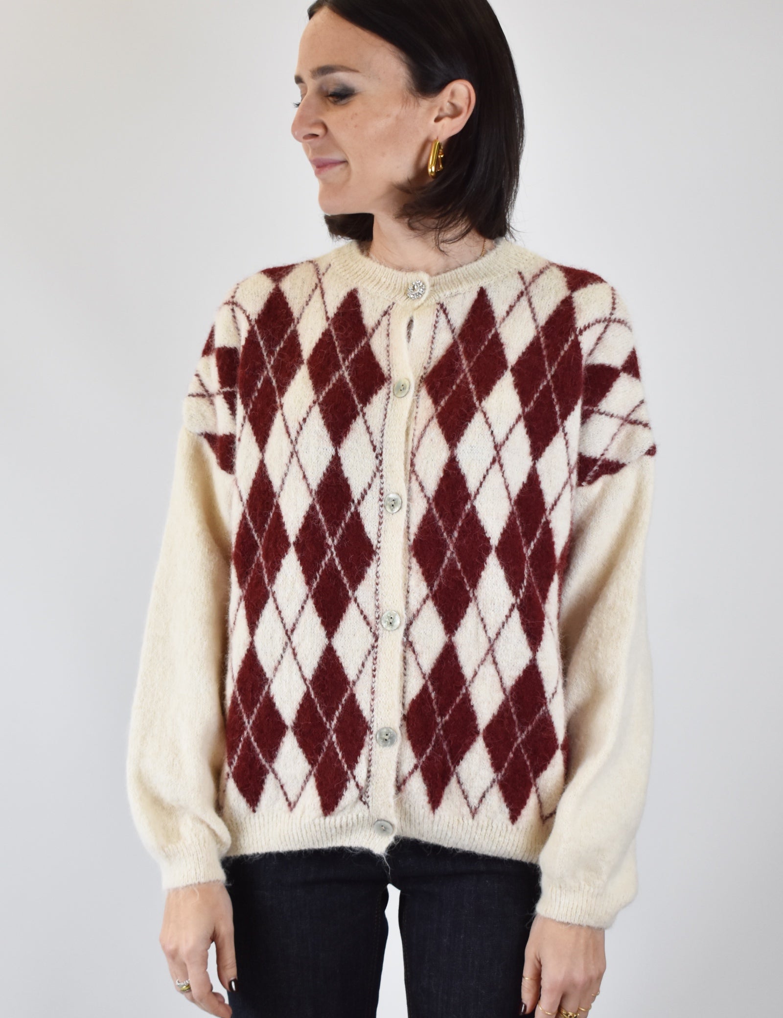 Cardigan rombi e gioiello