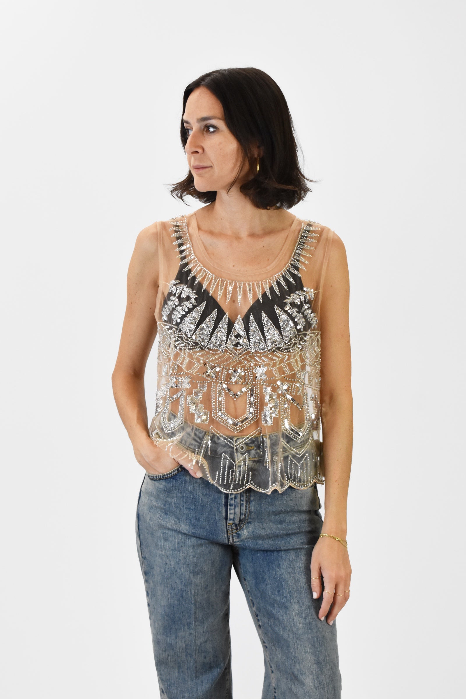 Top tulle e perline ricamate
