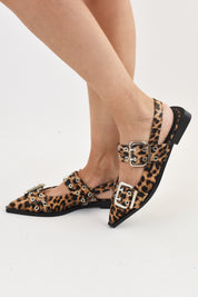 Buckle ballerina slingback