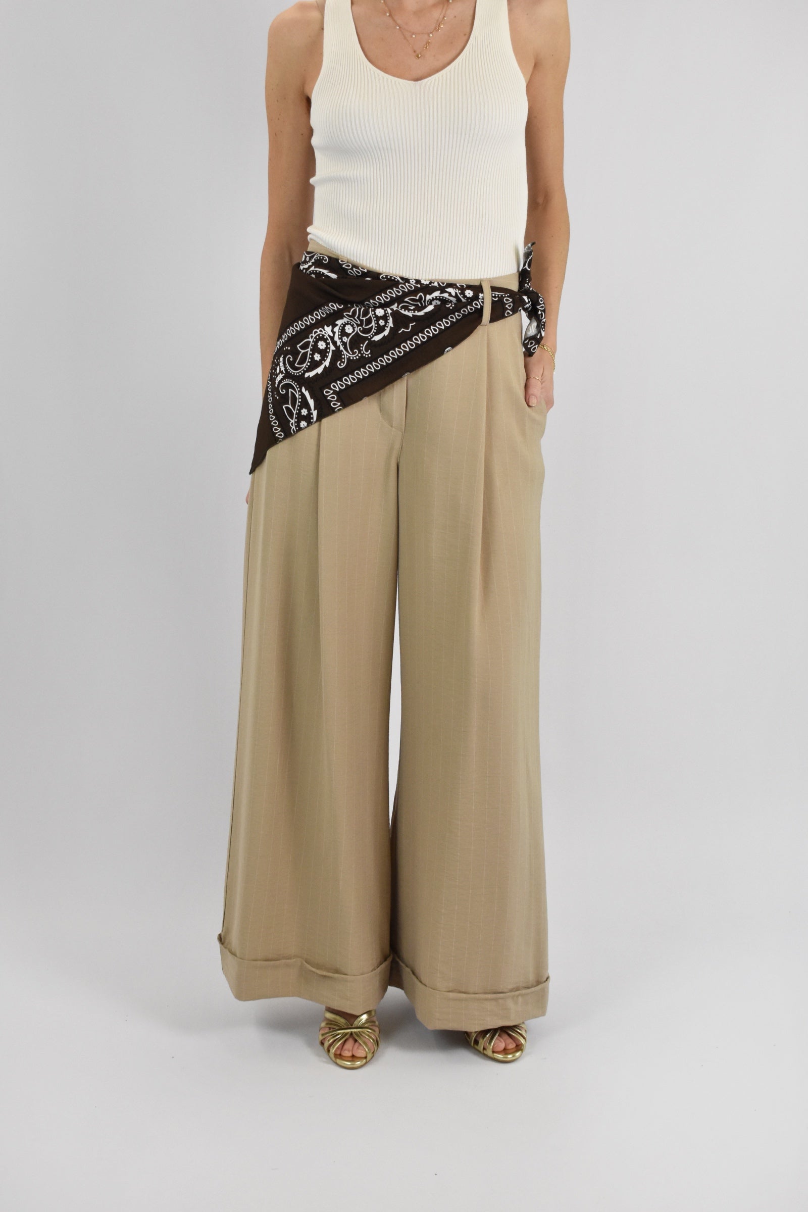 Pantalone ampio gessato