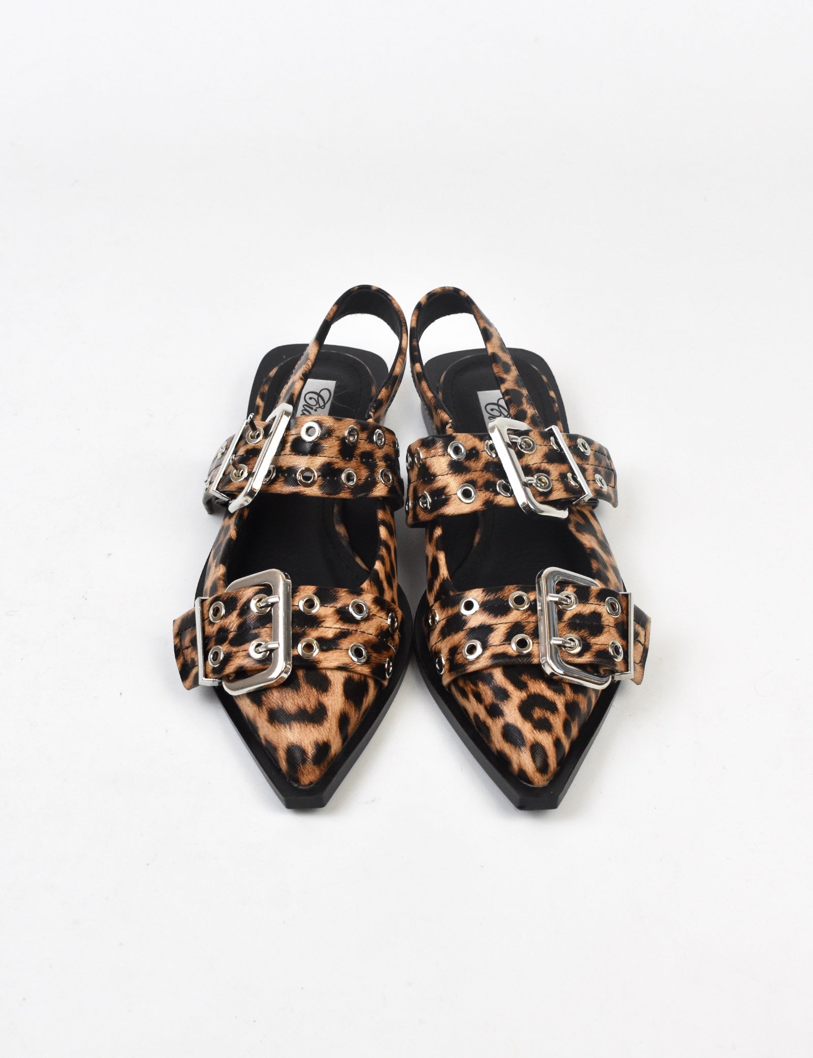 Buckle ballerina slingback