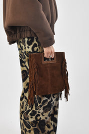 Borsa quadrata frange camoscio
