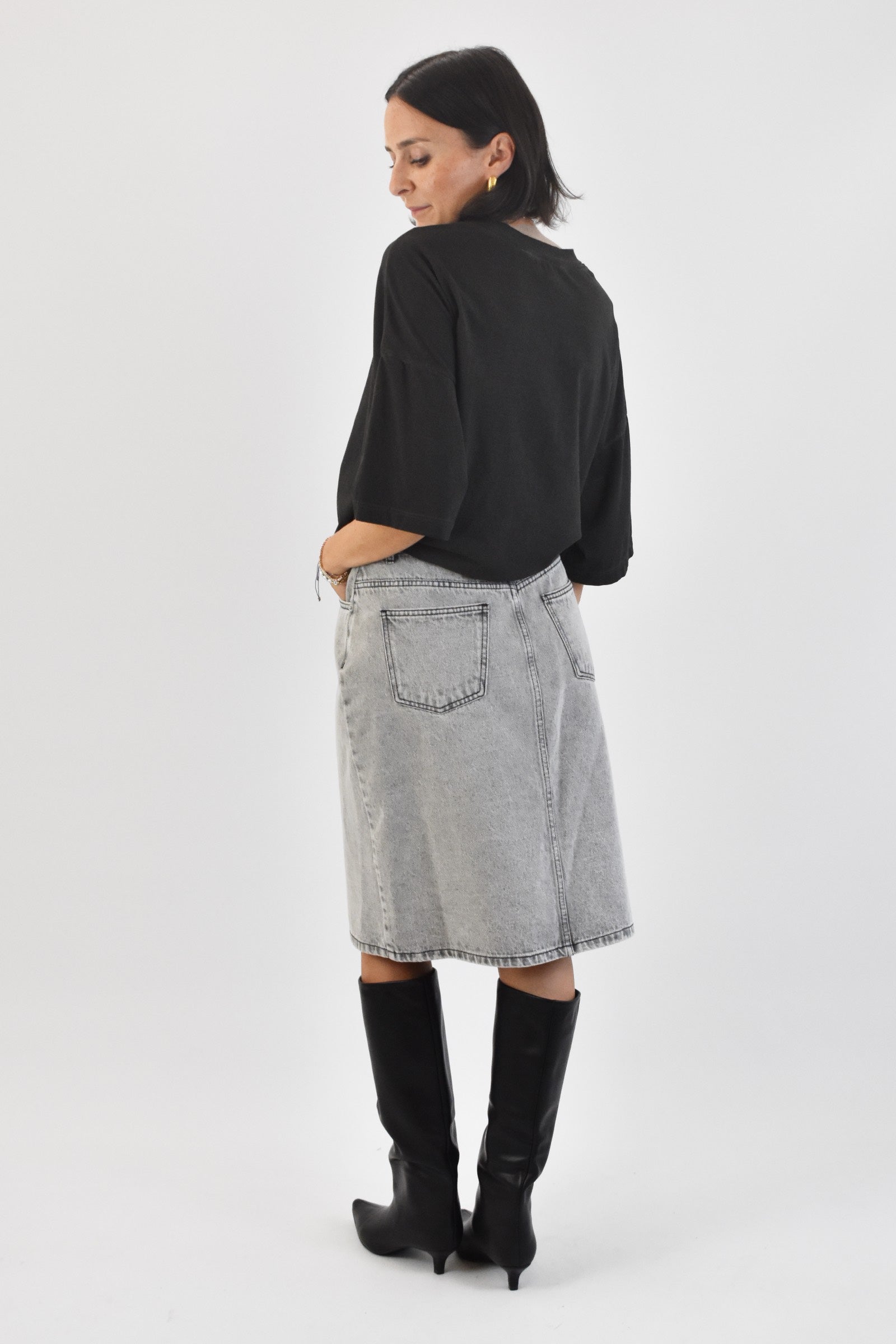 Gonna denim spacco
