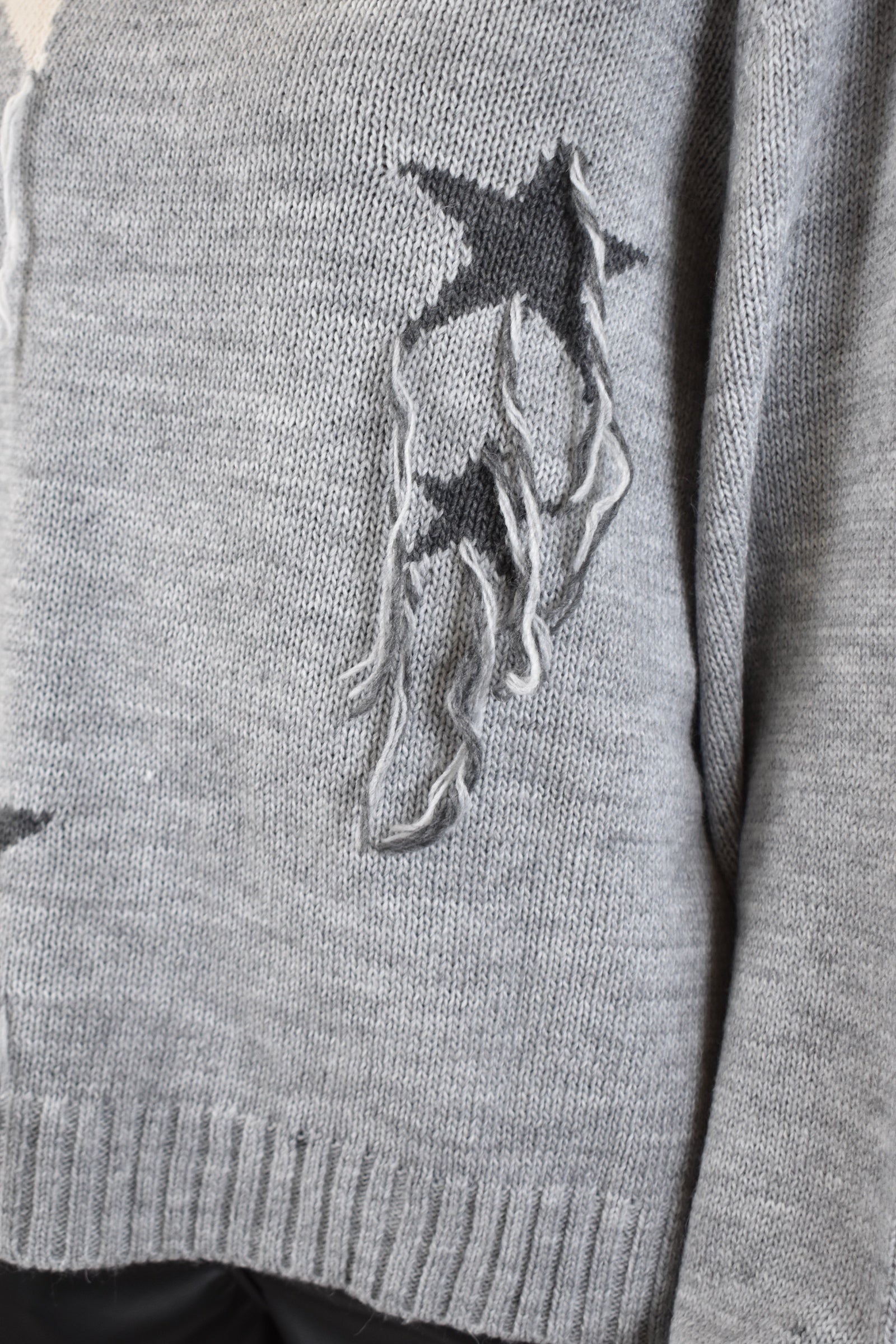 Maglia ricamo stelle e frange