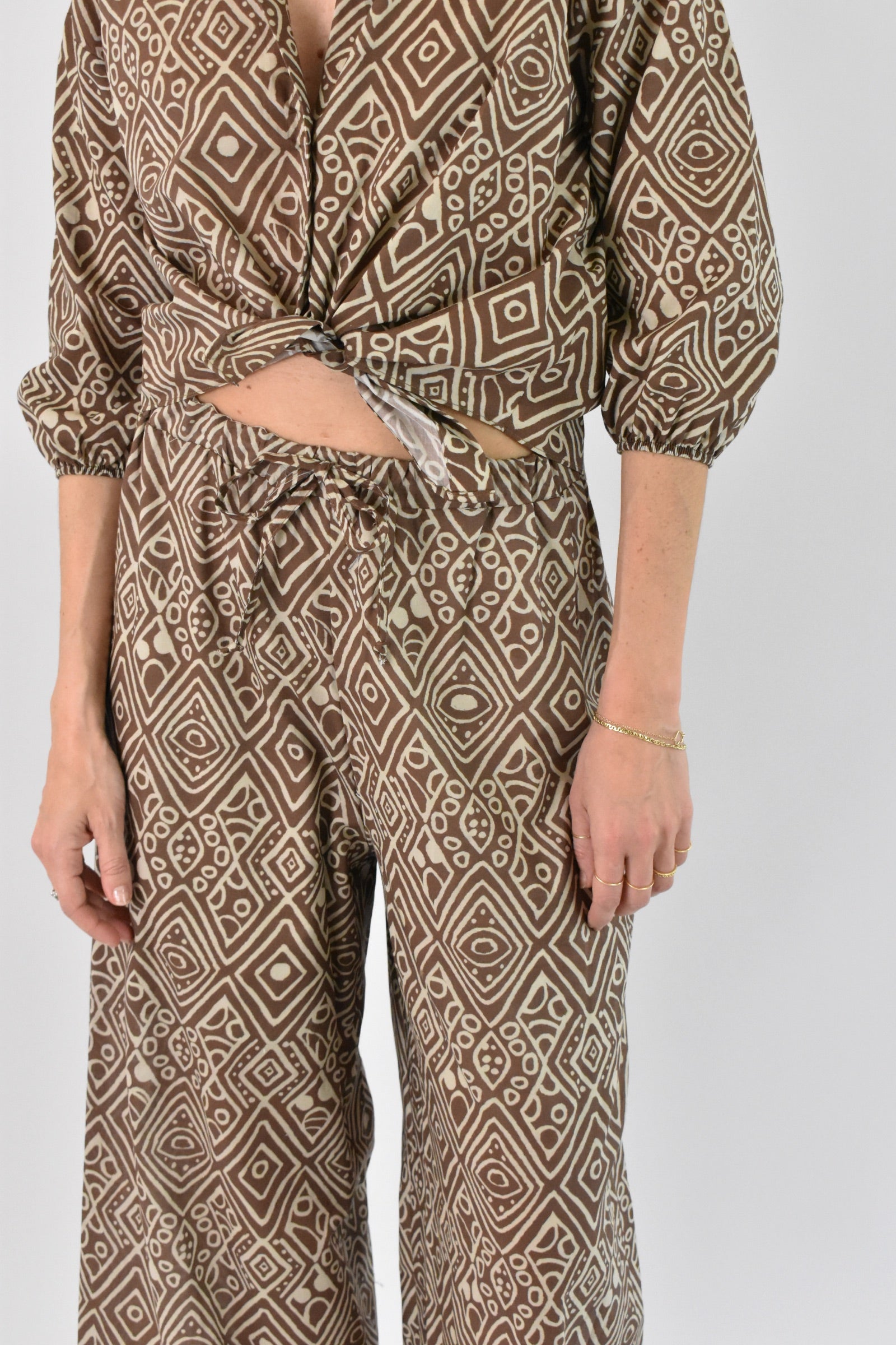 Set camicia e pantalone