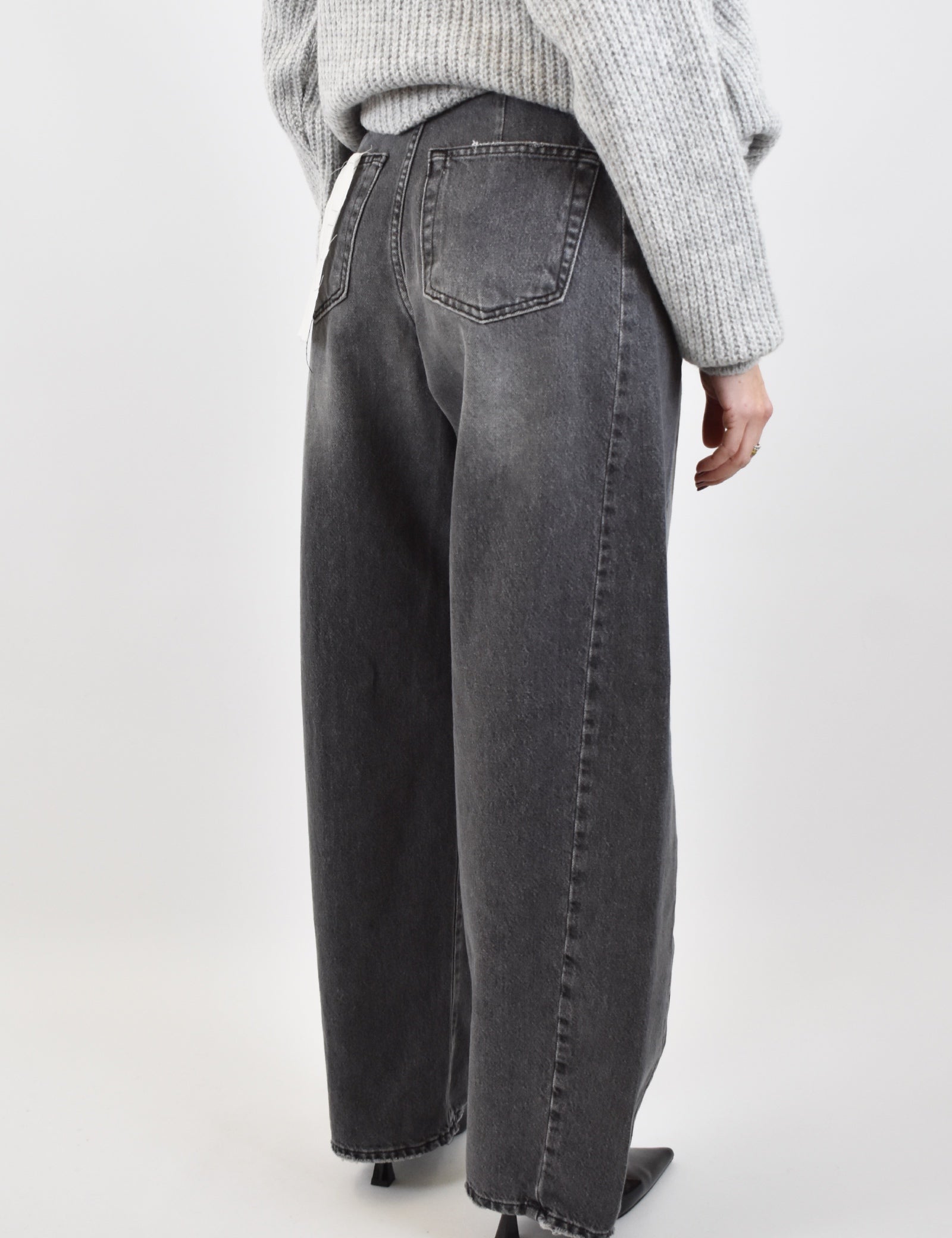 Jeans da donna modello LUCY HaveOne, balloon fit, lavaggio leggermente invecchiato, casual chic, articolo pls-p353