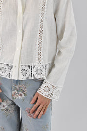 Camicia con sangallo