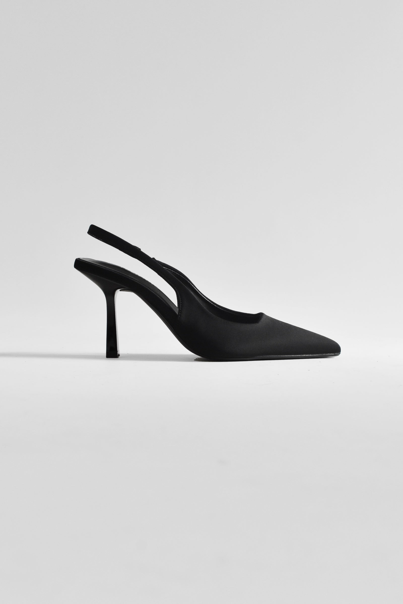 Décolleté slingback