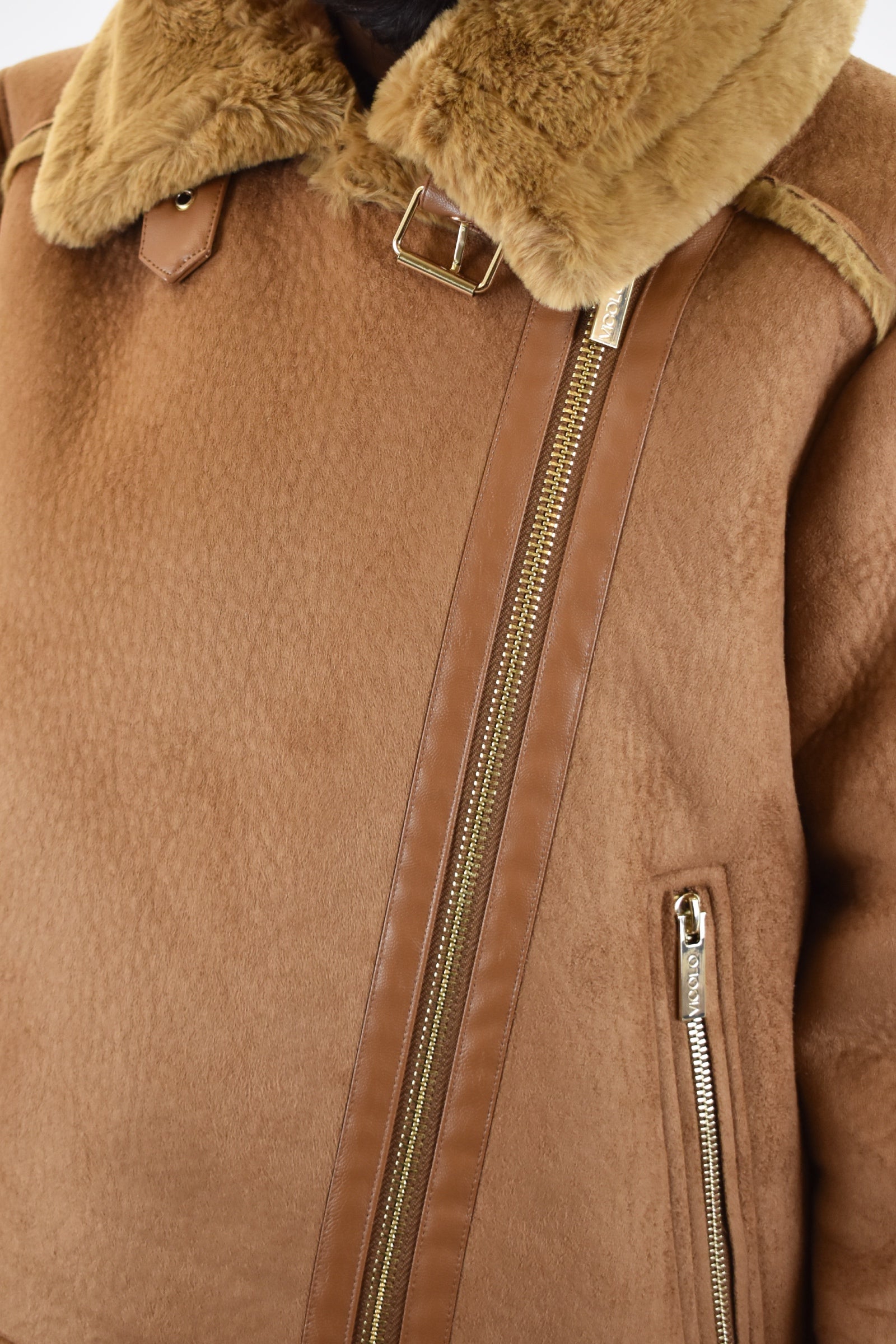 Ecomontone con cintura